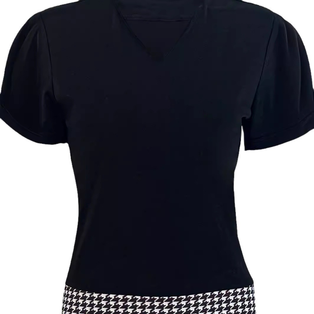 Women's Elegant Commuting Style V-neck Short-sleeved Patchwork Long Dress - Image 5