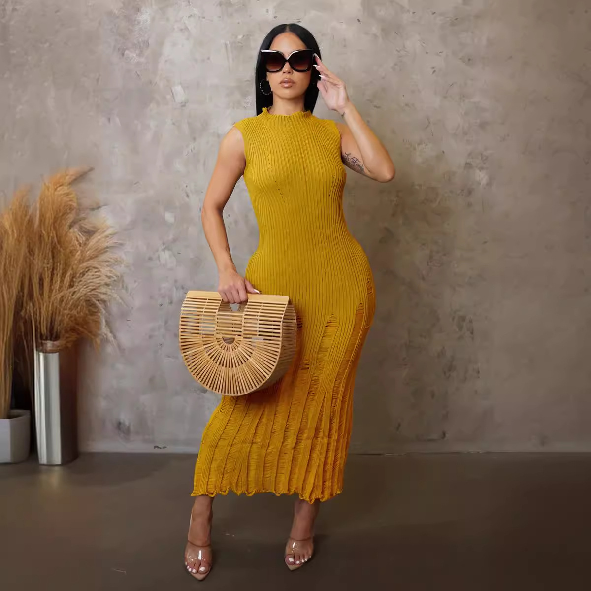 Plain Crew Neck Sleeveless Knit Fabric Elegant Dress - Image 3